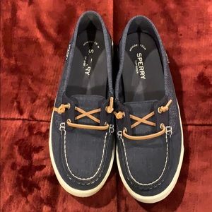 Size 9.5 Sperry Slip-one